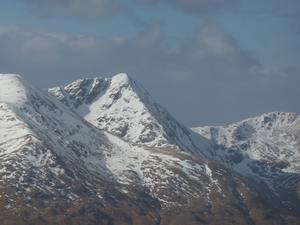 East Face / Right Gully, Sgùrr an Lochain, Kintail: A distant view of Coire an Lochain from A' Chràlaig Photo: Scott Muir