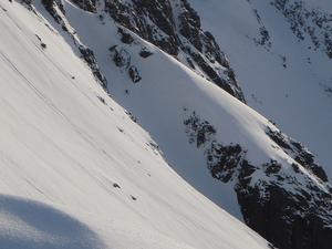 Aladdin's Couloir, Cairngorm: Coire an t-Sneachda: Skiing Aladdin's Couloir early evening, 18th April 2010. Photo: Jean-louis Delauney