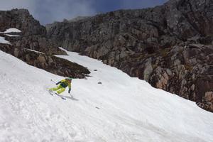 Number 5 Gully, Ben Nevis: Below the initial gully, May 2016 Photo: Scott Muir