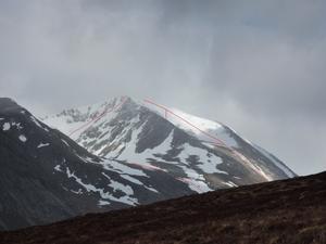 Coire an t-Saighdeir from South Summit, Cairn Toul: Approaching Cairn Toul from the South.  Coire and t-Saighdeir is on the left, Coire and t-Sabhail on the right. Photo: Scott Muir