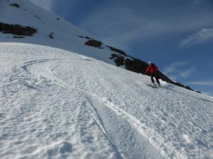 Sputan Main Face, Ben Macdui: Stob Coire Sputan Dearg: Looking back up the face from the ridge. Photo: Scott Muir