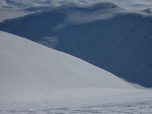 Caochan na Cothaiche, Ben Macdui: Excellent conditions in the upper bowl Photo: Scott Muir