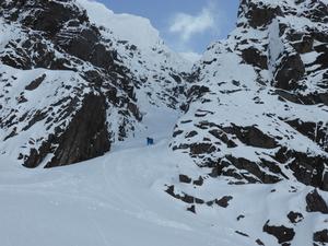 Castlegates Gully, Loch Avon Basin: Exiting the final narrow section. Photo: Scott Muir