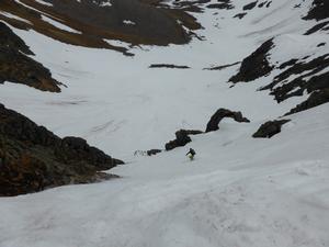 Solo Gully, Braeriach - Garbh Choire Mór: Andy Inglis charging in Solo Gully, May 2014 Photo: Scott Muir