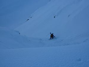 Feadaige Gully, Lochnagar: The Stuic: Firm conditions in the gully, February 2010 Photo: Scott Muir