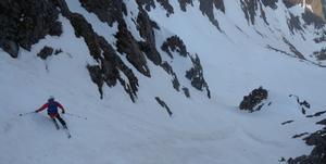 Upper Corrie, Mullach an Rathain, Liathach: Coire Na Caime: Looking down the gully line of 'The Last Hippo' from the col Photo: Andy Inglis