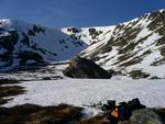 The line of the south facing descent.  Photo: Scott Muir